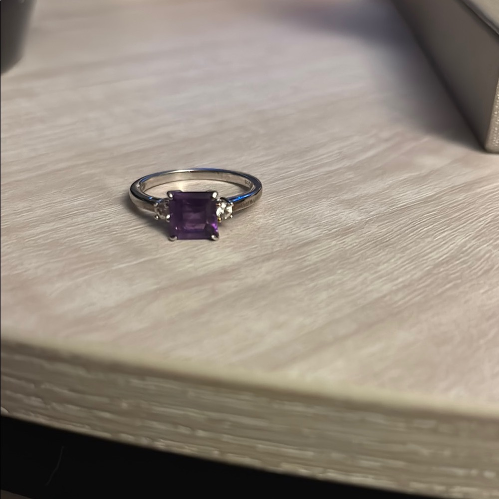 Amethyst ring